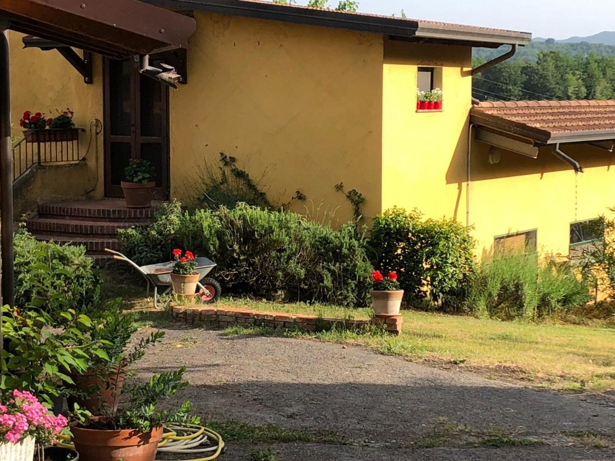 Podere La Piana Fivizzano Bagian luar foto