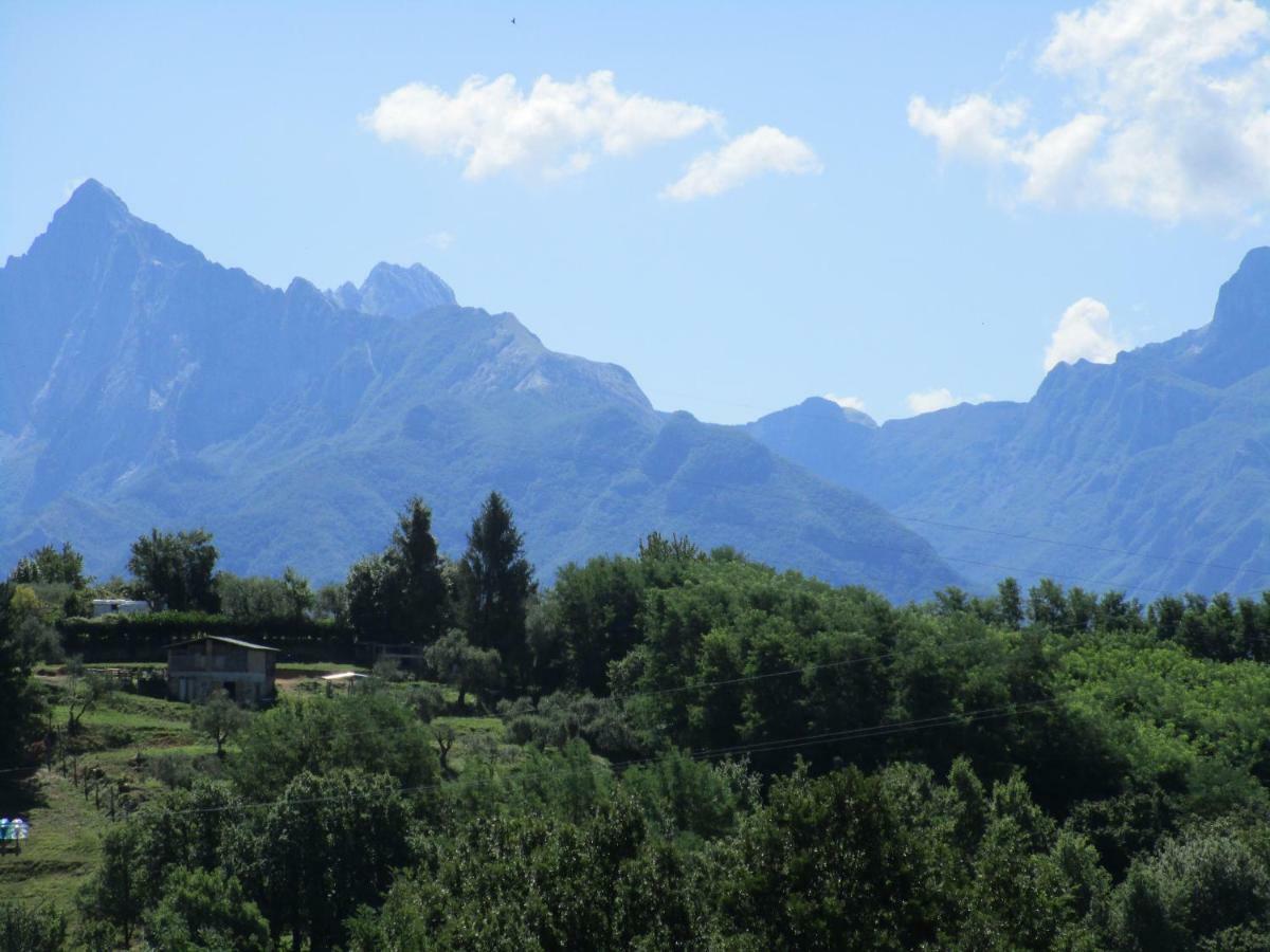 Podere La Piana Fivizzano Bagian luar foto